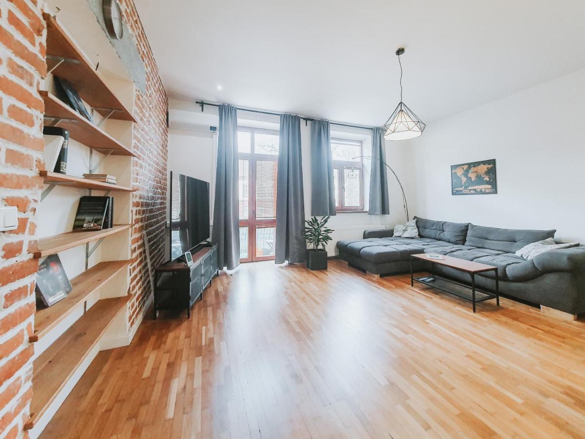Priestranny Apartman V Centre โกชิเซ ภายนอก รูปภาพ